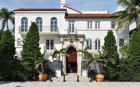 miami villa versace